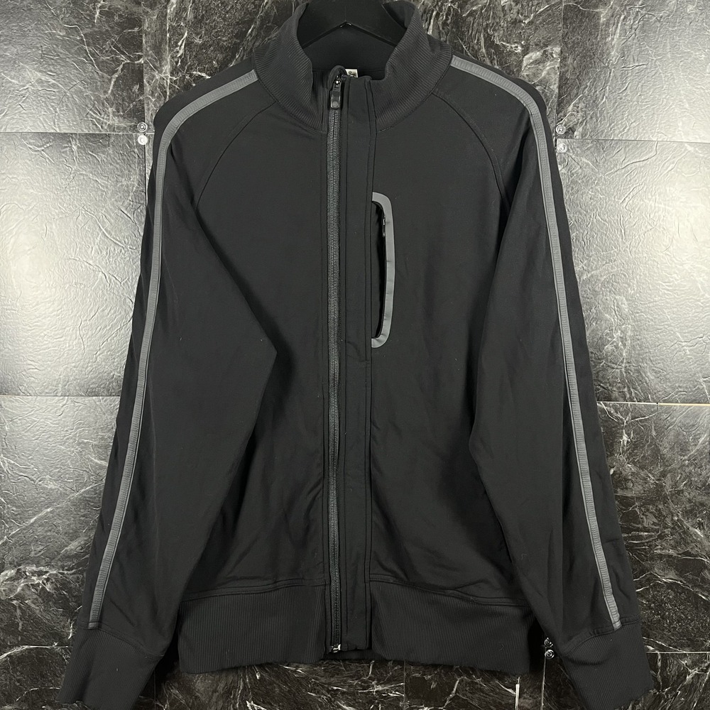 Lululemon Men's Black Kung Fu Jacket II Medium